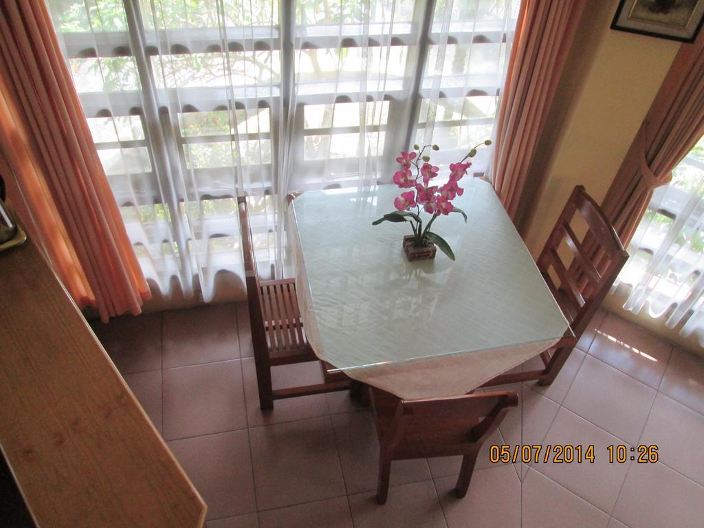 Sapadia Hotel And Cottage Parapat Room photo